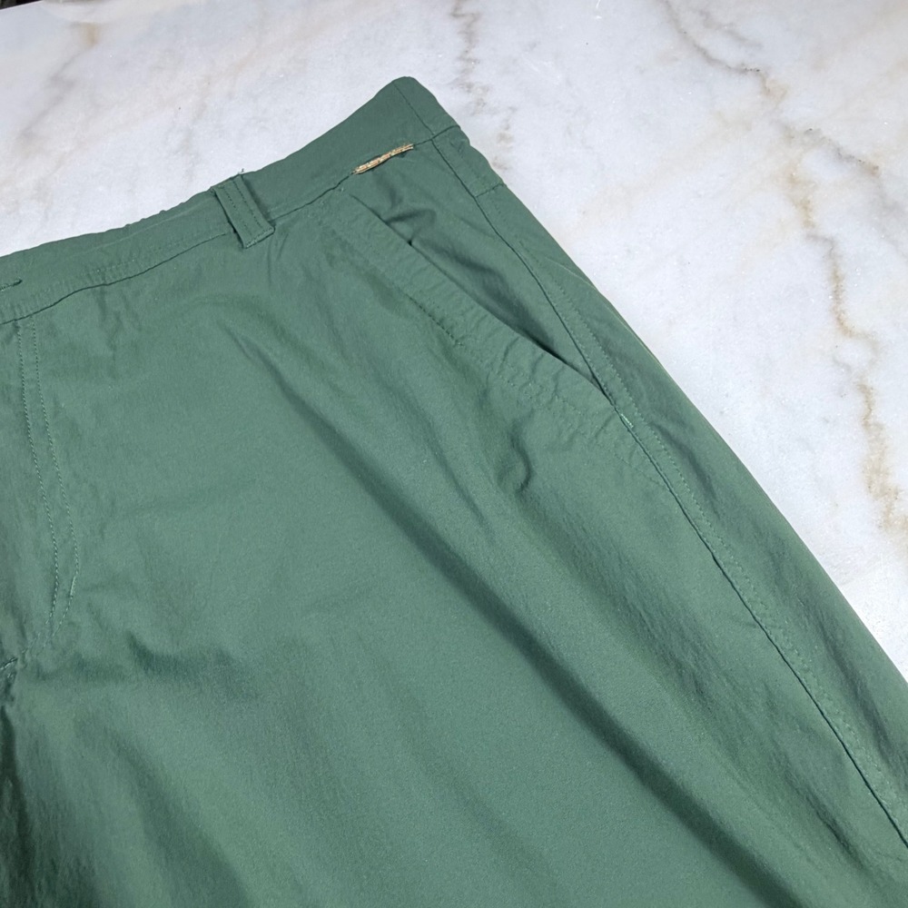REI Co-op Womens Forest Green Hiking Pants Petite Size 16P Outdoor Cargo Trouser